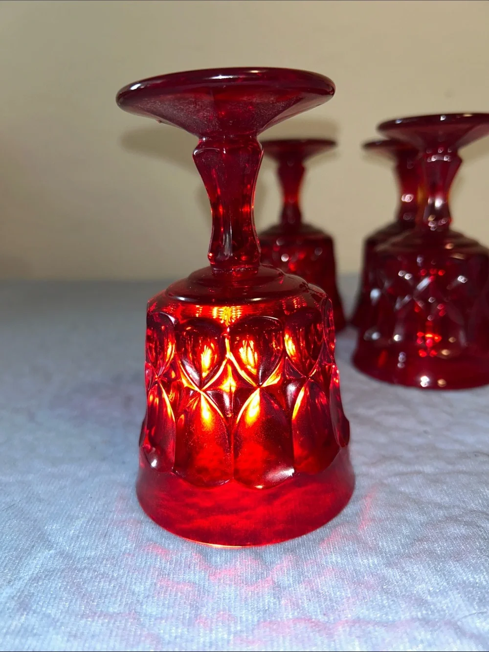 Noritake Perspective-Ruby Red Set of 4 wine Glasses